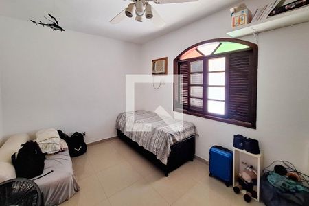 Quarto 1 de casa à venda com 2 quartos, 396m² em Piratininga, Niterói