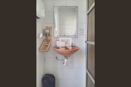 Lavabo de casa à venda com 2 quartos, 396m² em Piratininga, Niterói