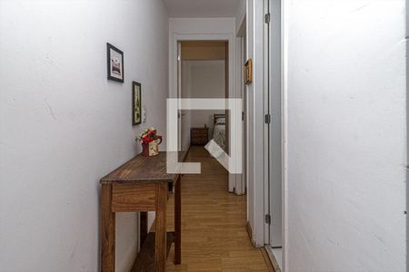 Corredor de apartamento à venda com 2 quartos, 49m² em Jardim Celeste, São Paulo