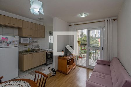 Sala de apartamento à venda com 2 quartos, 49m² em Jardim Celeste, São Paulo