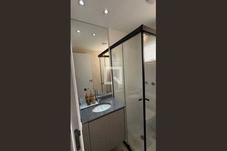 Banheiro de kitnet/studio à venda com 1 quarto, 27m² em Perdizes, São Paulo
