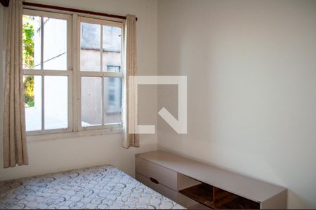 Quarto 1 de apartamento para alugar com 2 quartos, 55m² em Cidade Baixa, Porto Alegre