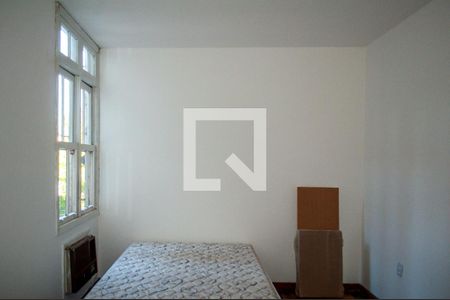 Quarto 1 de apartamento para alugar com 2 quartos, 55m² em Cidade Baixa, Porto Alegre