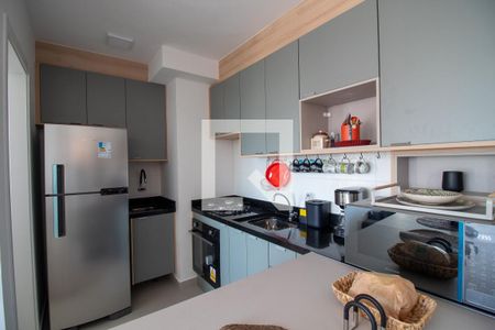 Cozinha de apartamento para alugar com 2 quartos, 34m² em Butantã, São Paulo