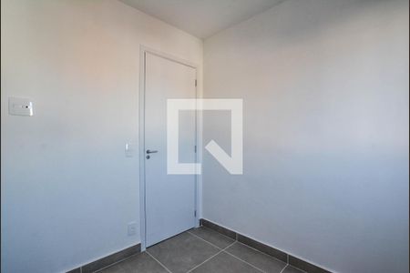 Quarto 1 de apartamento para alugar com 2 quartos, 49m² em Santa Terezinha, Santo André