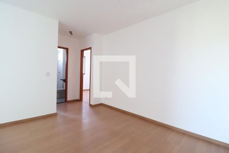 Sala de apartamento para alugar com 2 quartos, 58m² em Shopping Park, Uberlândia