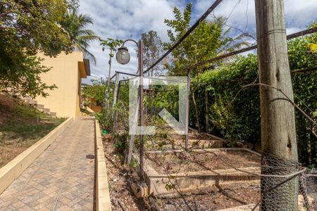 Horta de casa de condomínio à venda com 3 quartos, 420m² em Condados da Lagoa, Lagoa Santa