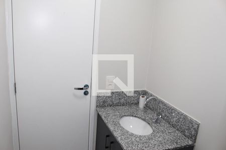 Banheiro de kitnet/studio para alugar com 1 quarto, 32m² em Consolação, São Paulo