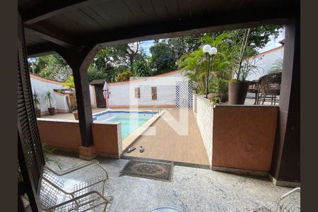 Vista da Sala de casa à venda com 6 quartos, 513m² em Pechincha, Rio de Janeiro