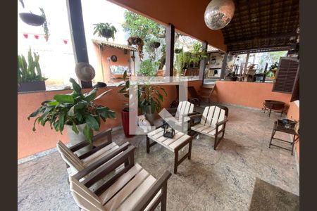 Varanda de casa à venda com 6 quartos, 513m² em Pechincha, Rio de Janeiro