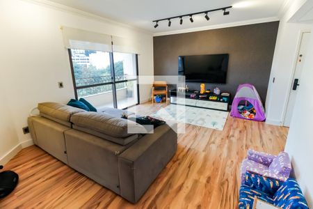 Sala de apartamento para alugar com 3 quartos, 150m² em Jardim Monte Kemel, São Paulo