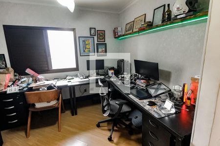 Escritório de apartamento para alugar com 3 quartos, 150m² em Jardim Monte Kemel, São Paulo