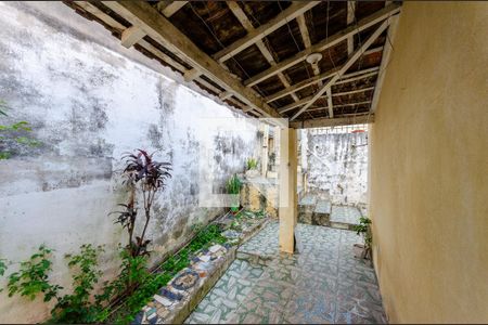 Entrada de casa à venda com 4 quartos, 280m² em Moinho Velho, São Paulo