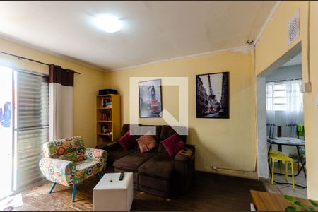 Sala de casa à venda com 4 quartos, 280m² em Moinho Velho, São Paulo