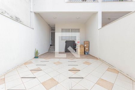 Garagem de casa à venda com 3 quartos, 154m² em Vila Brasilio Machado, São Paulo