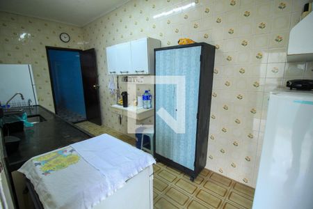 Cozinha de casa à venda com 3 quartos, 400m² em Vila Canero, São Paulo