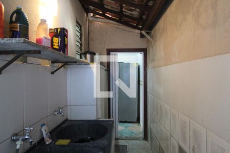 Área de Serviço de casa à venda com 3 quartos, 140m² em Rio Branco, Belo Horizonte
