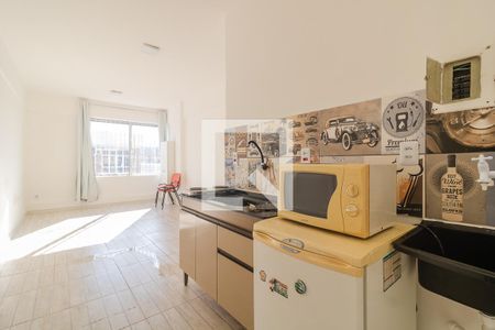 Cozinha de kitnet/studio para alugar com 1 quarto, 35m² em Azenha, Porto Alegre
