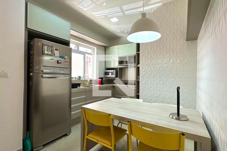 Cozinha de apartamento para alugar com 2 quartos, 90m² em Copacabana, Rio de Janeiro
