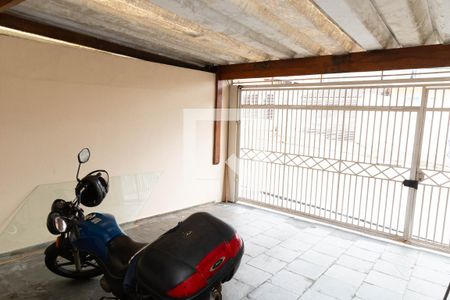 Garagem de casa à venda com 3 quartos, 150m² em Jardim Santa Mena, Guarulhos