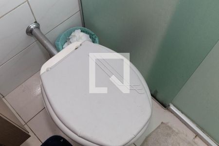 Banheiro Social de casa à venda com 3 quartos, 150m² em Jardim Santa Mena, Guarulhos