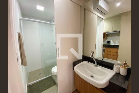 Banheiro de apartamento para alugar com 1 quarto, 22m² em Jardim Paulista, São Paulo
