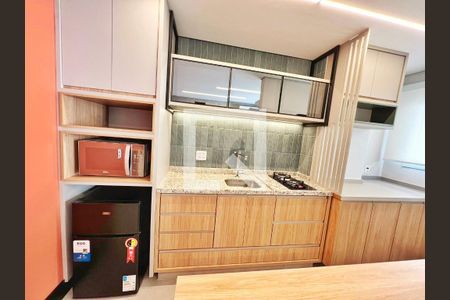 Cozinha de apartamento à venda com 1 quarto, 35m² em Aclimação, São Paulo