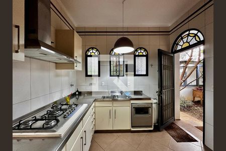 Cozinha de casa à venda com 3 quartos, 289m² em Granja Julieta, São Paulo