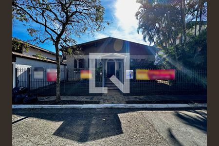 Fachada de casa à venda com 3 quartos, 289m² em Granja Julieta, São Paulo