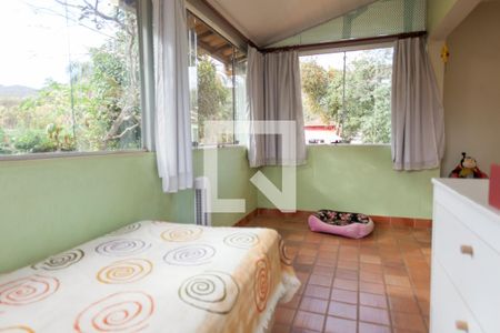 Quarto 2 de casa de condomínio à venda com 3 quartos, 263m² em Brumadinho, Brumadinho