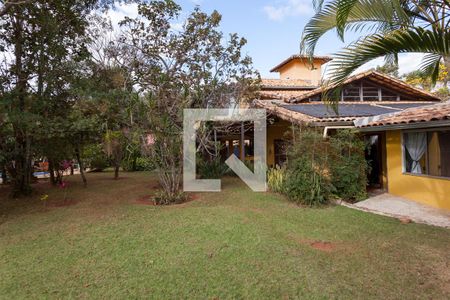 Quintal de casa de condomínio à venda com 3 quartos, 263m² em Brumadinho, Brumadinho