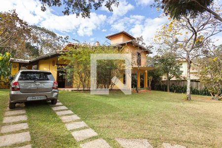 Fachada de casa de condomínio à venda com 3 quartos, 263m² em Brumadinho, Brumadinho
