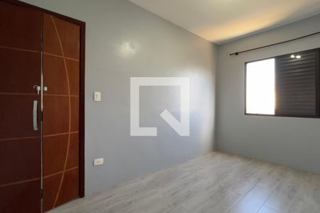 Quarto 1 de apartamento para alugar com 2 quartos, 65m² em Jardim Sao Ricardo, Guarulhos