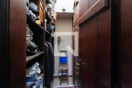 Closet da suíte 2 de casa à venda com 7 quartos, 2000m² em Pampulha, Belo Horizonte