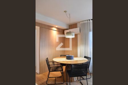 Sala de apartamento para alugar com 2 quartos, 66m² em Centro, Curitiba