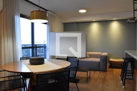 Sala de apartamento para alugar com 2 quartos, 66m² em Centro, Curitiba
