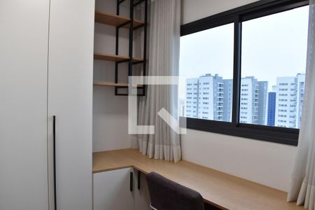 Quarto 1 de apartamento para alugar com 2 quartos, 66m² em Centro, Curitiba