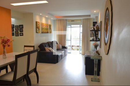 Sala de apartamento à venda com 4 quartos, 110m² em Jacarepaguá, Rio de Janeiro