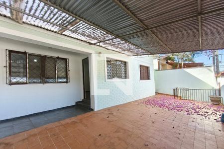 Quintal - Garagem de casa à venda com 4 quartos, 157m² em Jardim Paraíso, Campinas