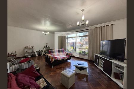 Foto 05 de casa à venda com 6 quartos, 316m² em Alto de Pinheiros, São Paulo