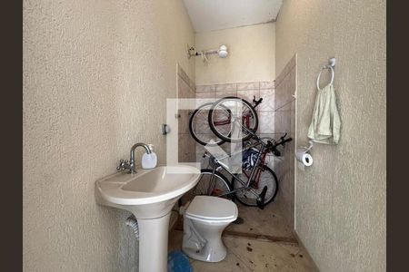 Foto 32 de casa à venda com 6 quartos, 316m² em Alto de Pinheiros, São Paulo