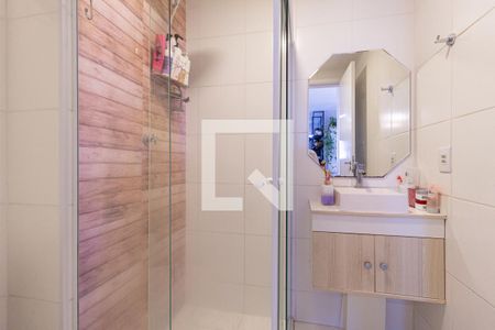 Banheiro de apartamento à venda com 2 quartos, 38m² em Presidente Altino, Osasco