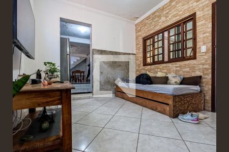 Sala 1 de casa à venda com 5 quartos, 111m² em Vila Herminia, São Paulo