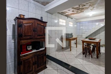 Cozinha 1 de casa à venda com 5 quartos, 111m² em Vila Herminia, São Paulo