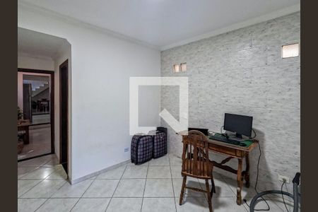 Escritório de casa à venda com 5 quartos, 111m² em Vila Herminia, São Paulo