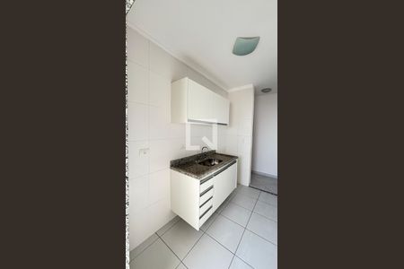 Cozinha de apartamento à venda com 2 quartos, 60m² em Campestre, Santo André