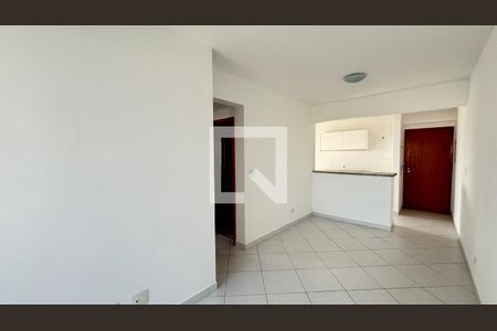 Sala  de apartamento à venda com 2 quartos, 60m² em Campestre, Santo André