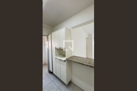 Cozinha de apartamento à venda com 2 quartos, 60m² em Campestre, Santo André