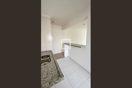 Cozinha de apartamento à venda com 2 quartos, 60m² em Campestre, Santo André