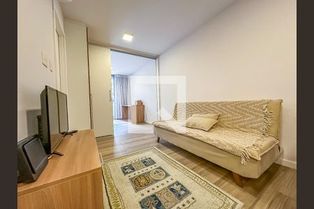 Sala de kitnet/studio para alugar com 1 quarto, 45m² em Lapa, Rio de Janeiro